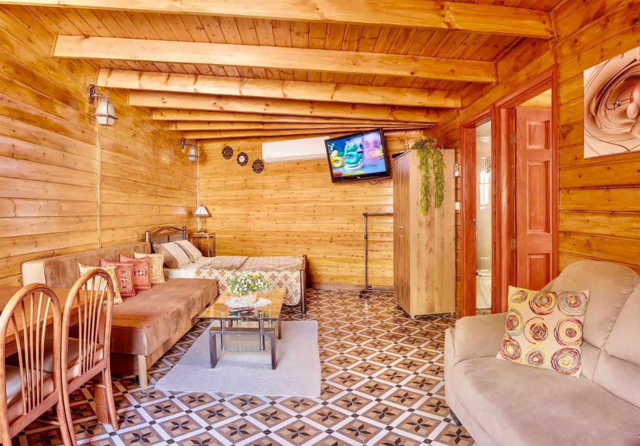 WOODEN HOUSE IN EILAT GUEST HOUSE